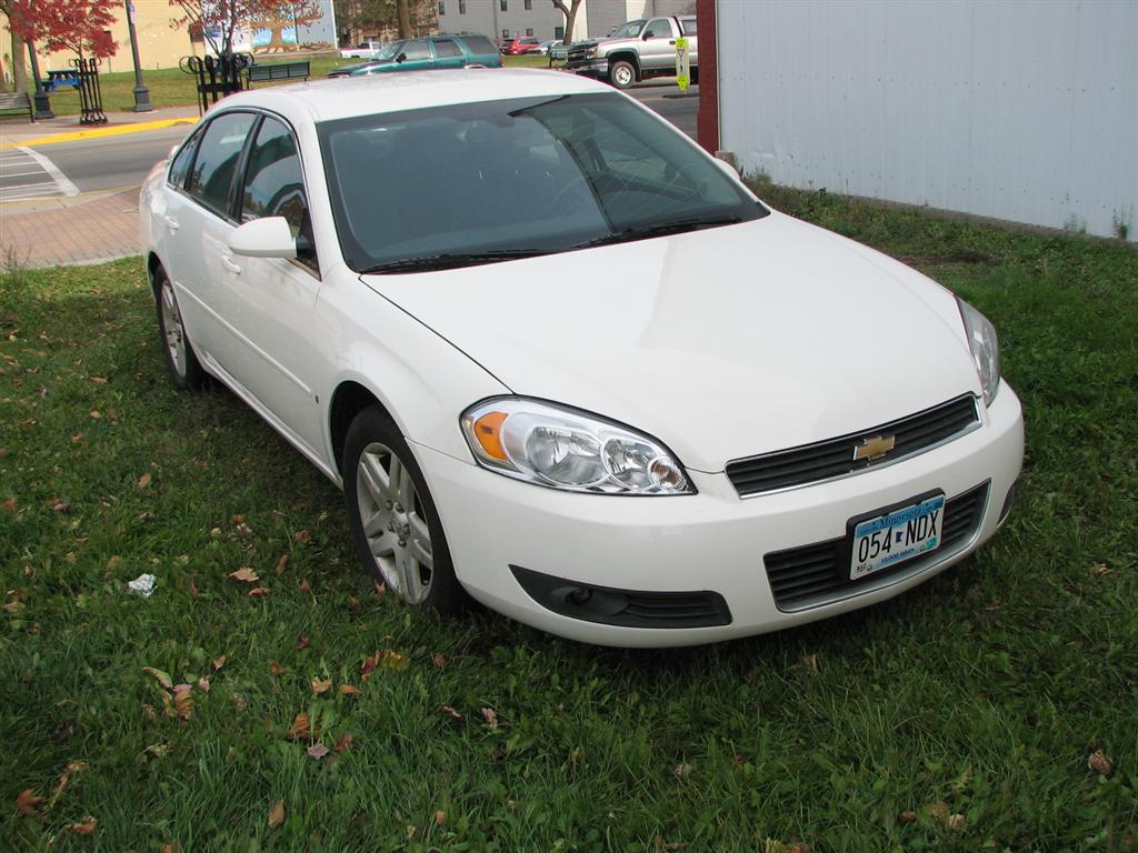 2006 Chevy Impala LT Main Image