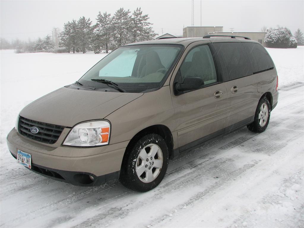 2005 Ford Freestar SES