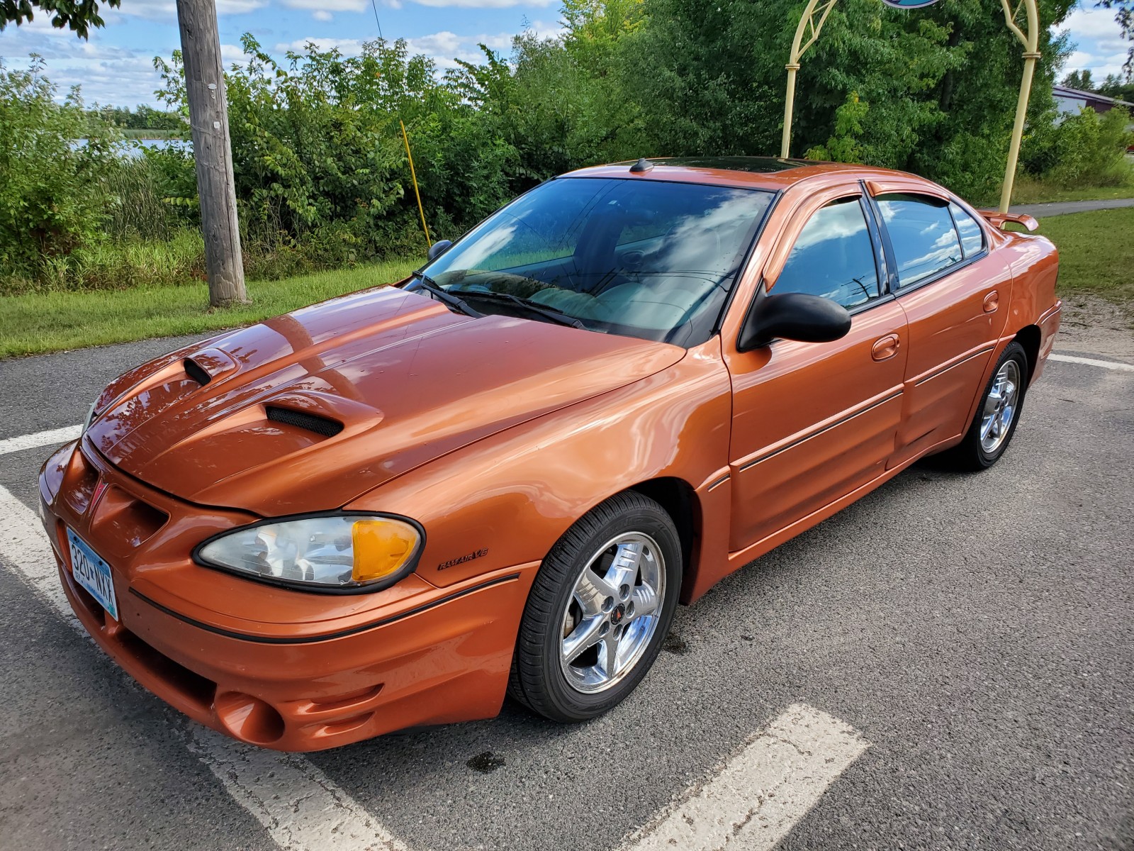 2004 Pontiac GrandAm GT1 Sedan Main Image