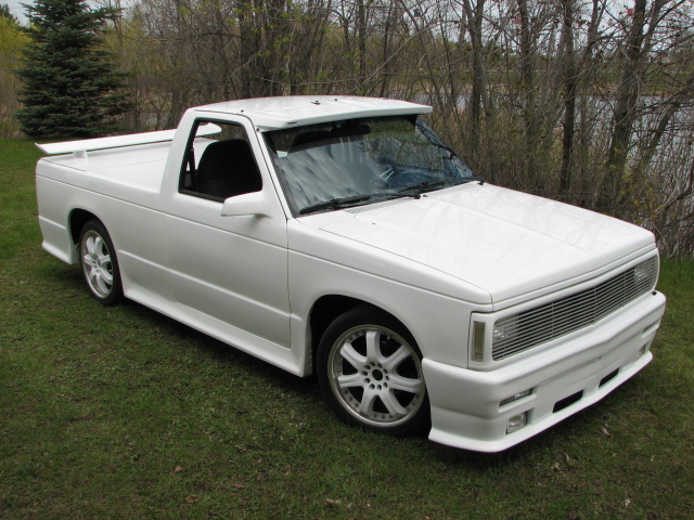 1988 Chevrolet S-10 Pickup - Fully Customized! Main Image
